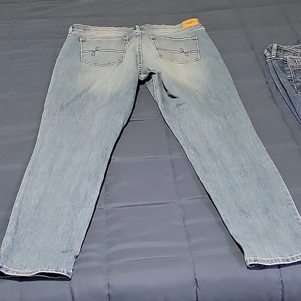 Levis Denizen mid rise skinny medium wash jeans - Picture 7 of 7
